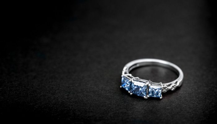 Blue Sapphire Jewelry RIng